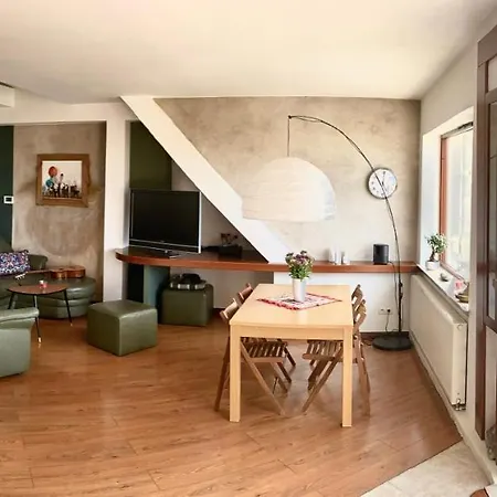 Daire Apartament Dolny
