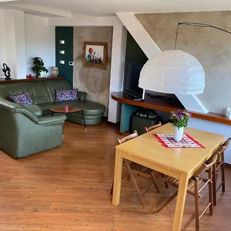 Daire Apartament Dolny *