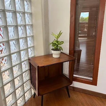 Apartament Dolny Daire *